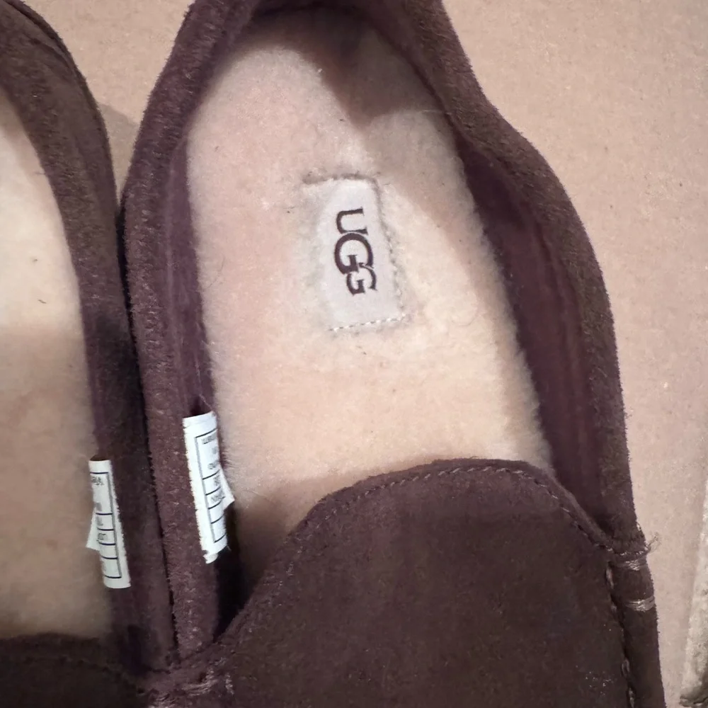 UGG Men's Brown Loafers/Slippers - Picture 3 of 5